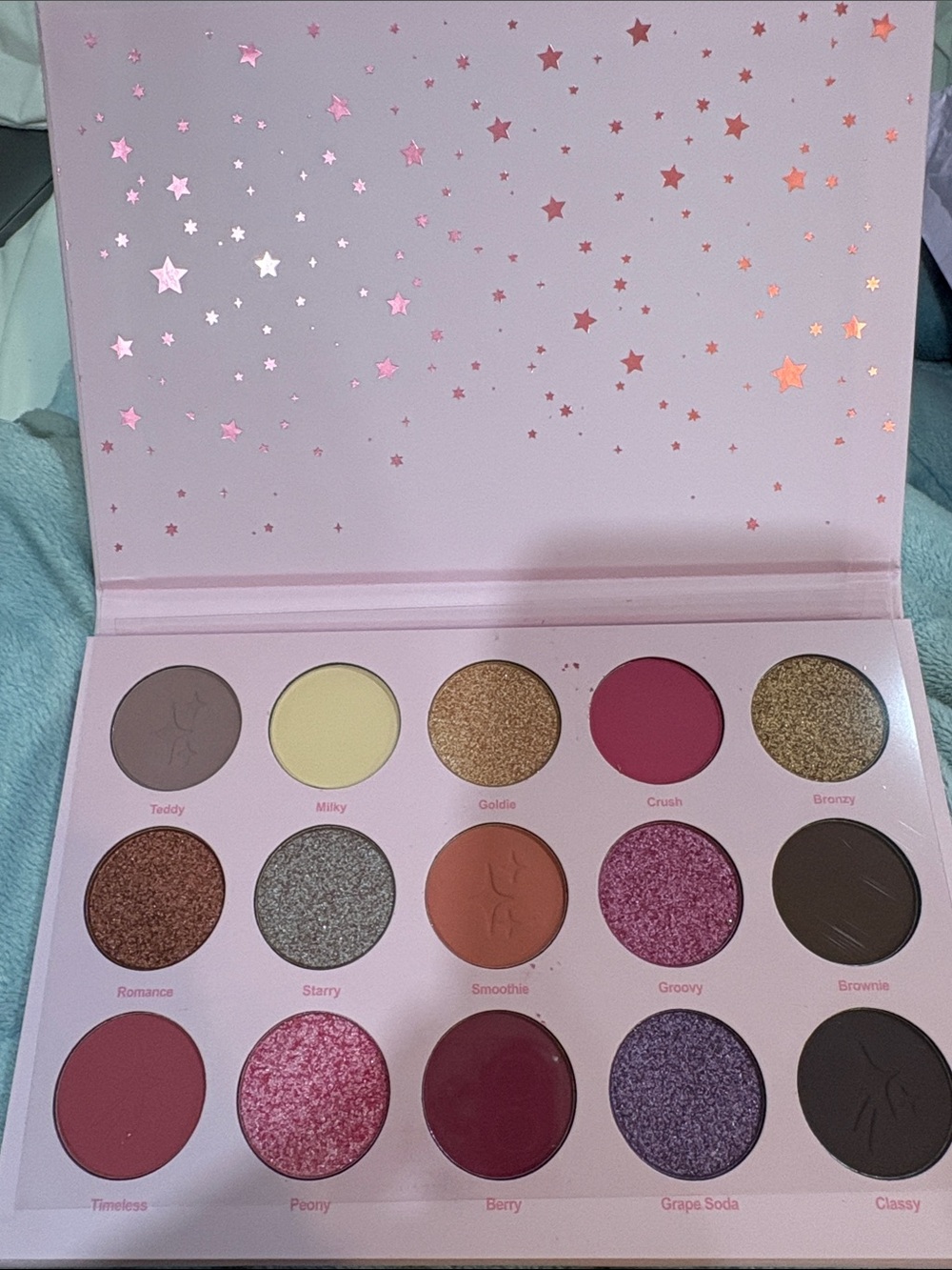 Moonslice Beuaty Pink Eyeshadow Palette – Assorted Pink & Neutral Shades BNIB